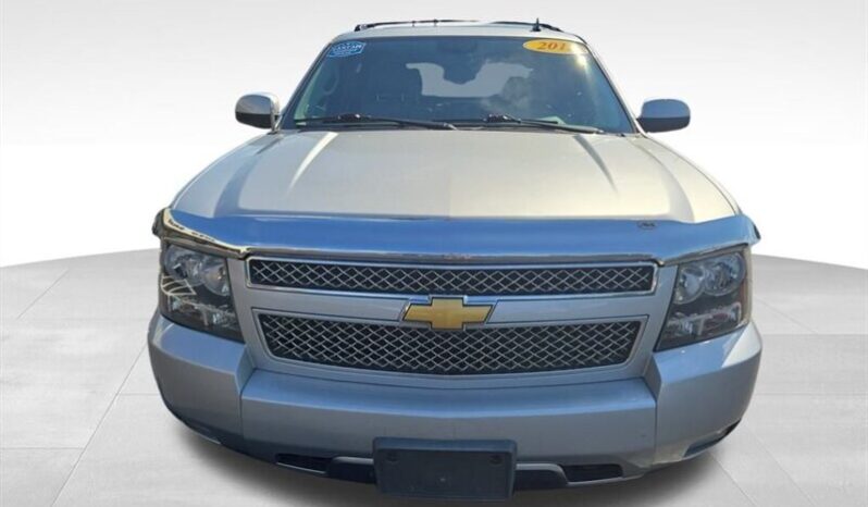 
								2013 Chevrolet Avalanche LT full									