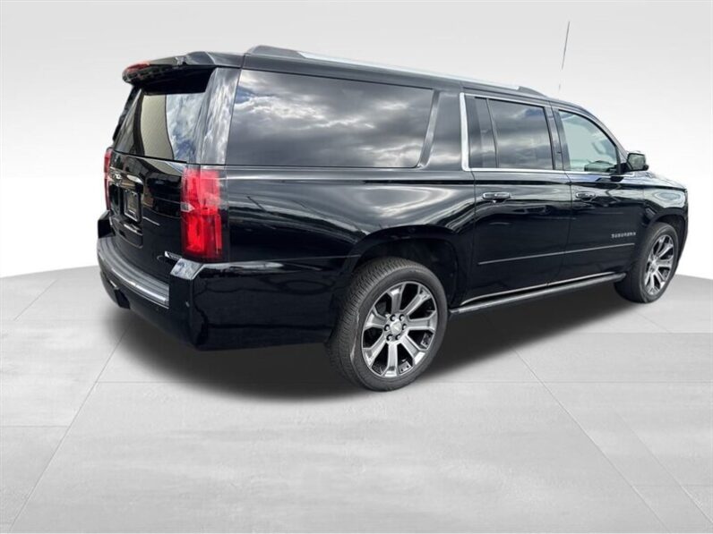 
								2017 Chevrolet Suburban Premier full									
