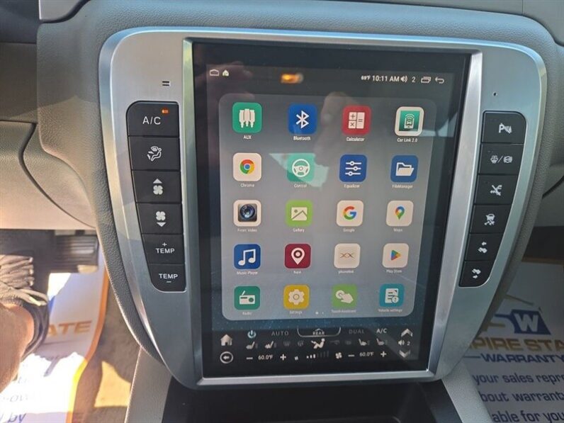 
								2013 Chevrolet Avalanche LT full									
