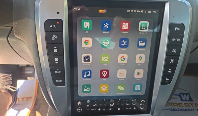 
								2013 Chevrolet Avalanche LT full									