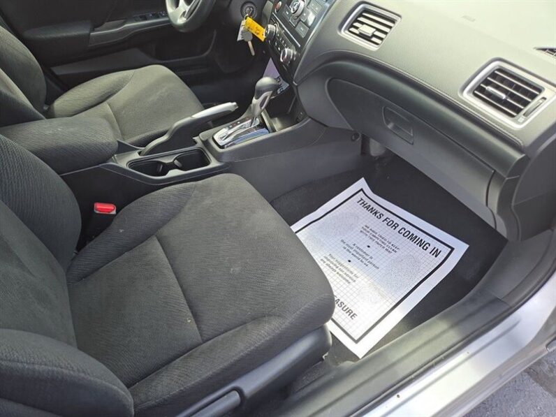 
								2013 Honda Civic LX full									