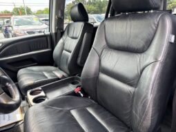 
										2005 Honda Odyssey Touring full									