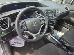 
										2013 Honda Civic LX full									
