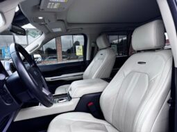 
										2020 Ford Expedition Platinum full									