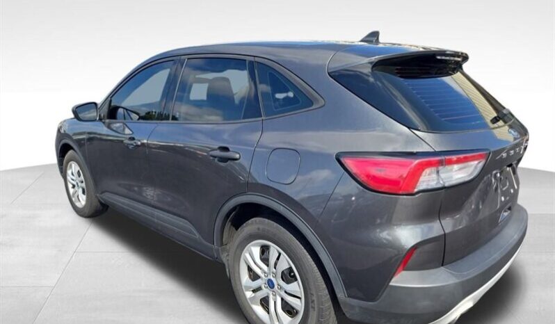 
								2020 Ford Escape S full									