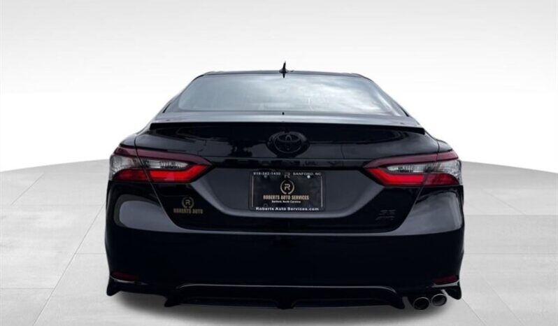 
								2022 Toyota Camry SE Nightshade full									
