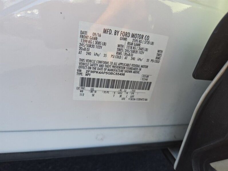 
								2016 Ford Edge Sport full									