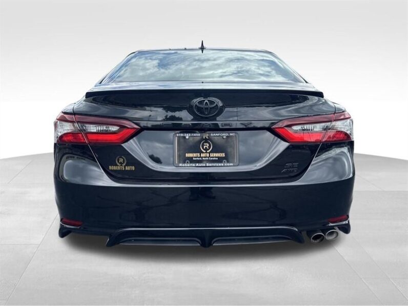 
								2022 Toyota Camry SE Nightshade full									