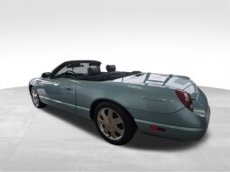 
										2002 Ford Thunderbird Base full									