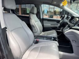 
										2019 Honda Odyssey EX-L full									