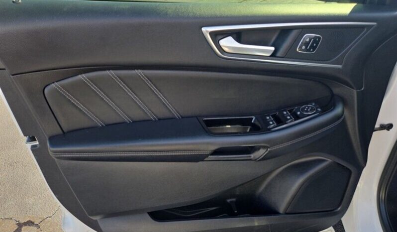 
								2016 Ford Edge Sport full									