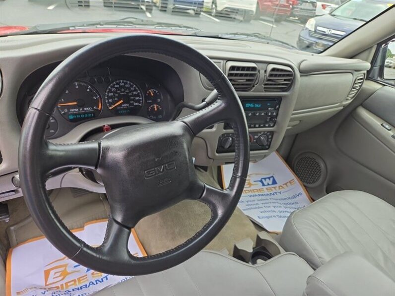 
								2003 GMC Sonoma SLS full									