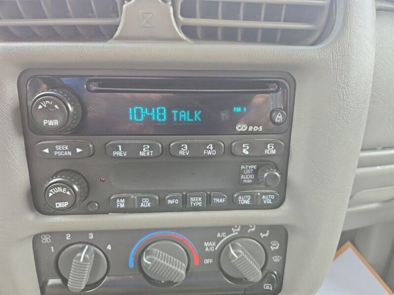 
								2003 GMC Sonoma SLS full									