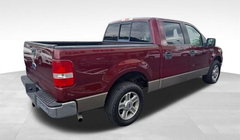 
								2005 Ford F-150 XLT full									