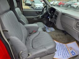 
										2003 GMC Sonoma SLS full									