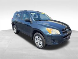 
										2011 Toyota RAV4 Base full									