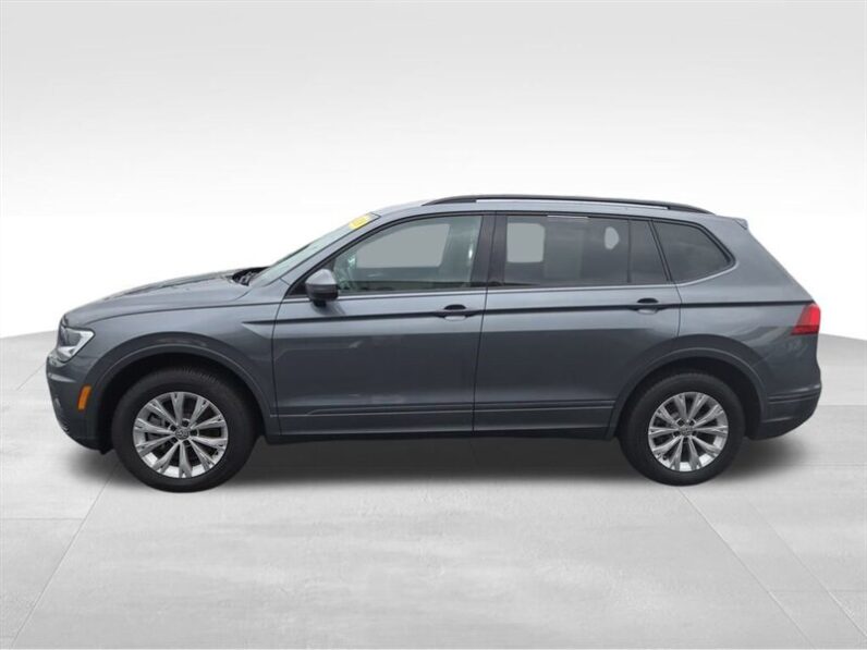 
								2020 Volkswagen Tiguan 2.0T S full									