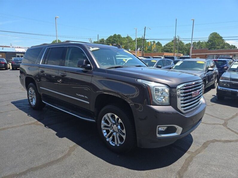 
								2018 GMC Yukon SLT full									