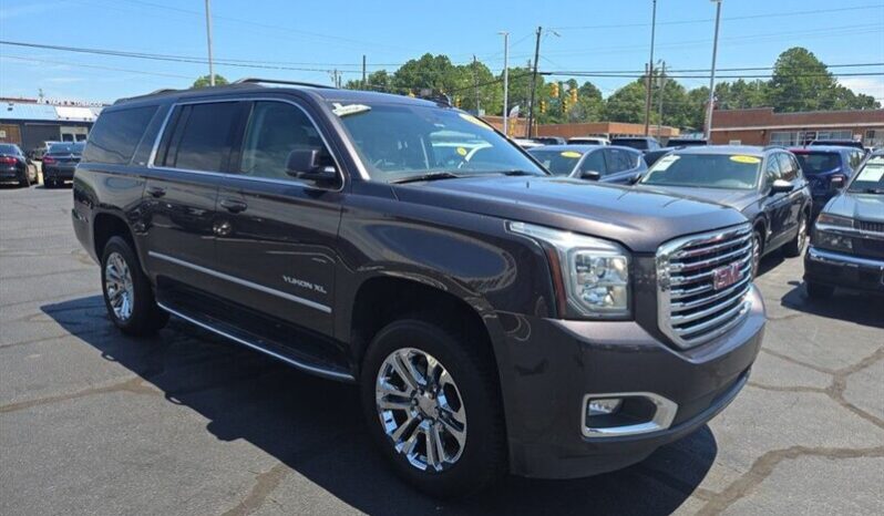
								2018 GMC Yukon SLT full									