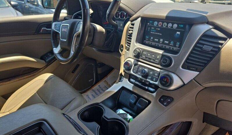 
								2018 GMC Yukon SLT full									