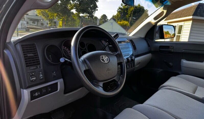 
								2010 Toyota Tundra Grade V6 full									