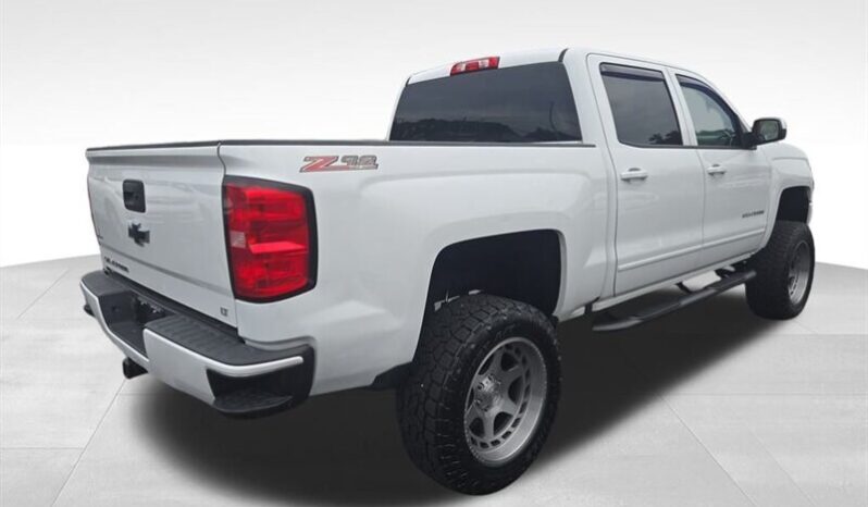 
								2018 Chevrolet Silverado 1500 LT LT2 full									