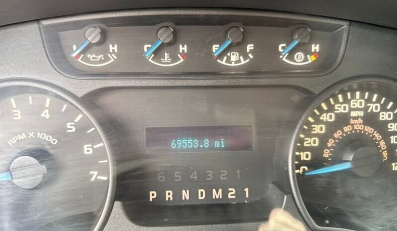 
								2013 Ford F-150 STX full									