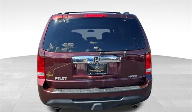 
								2015 Honda Pilot EX-L full									