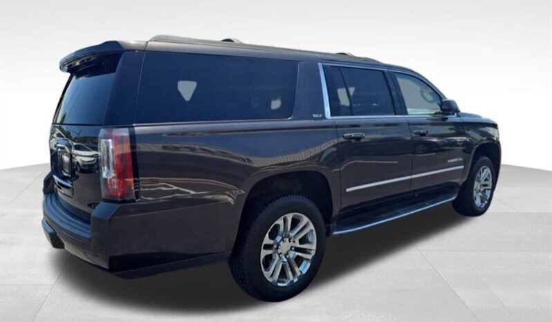 
								2018 GMC Yukon SLT full									