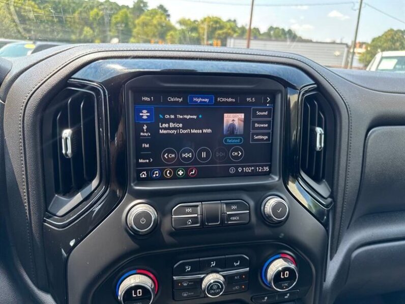 
								2020 Chevrolet Silverado 1500 RST Black Widow Package full									