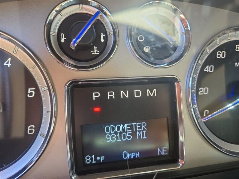
								2012 Cadillac Escalade Luxury full									