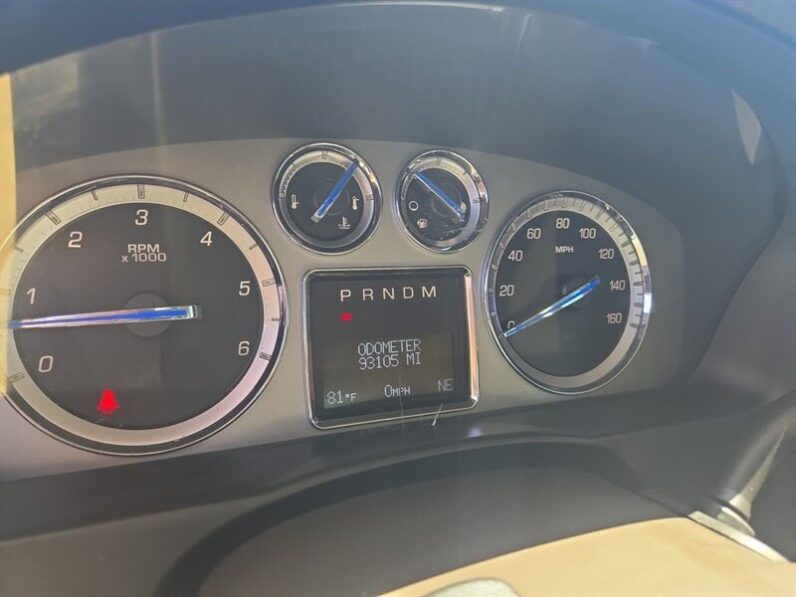 
								2012 Cadillac Escalade Luxury full									
