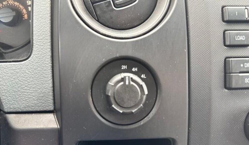 
								2013 Ford F-150 STX full									