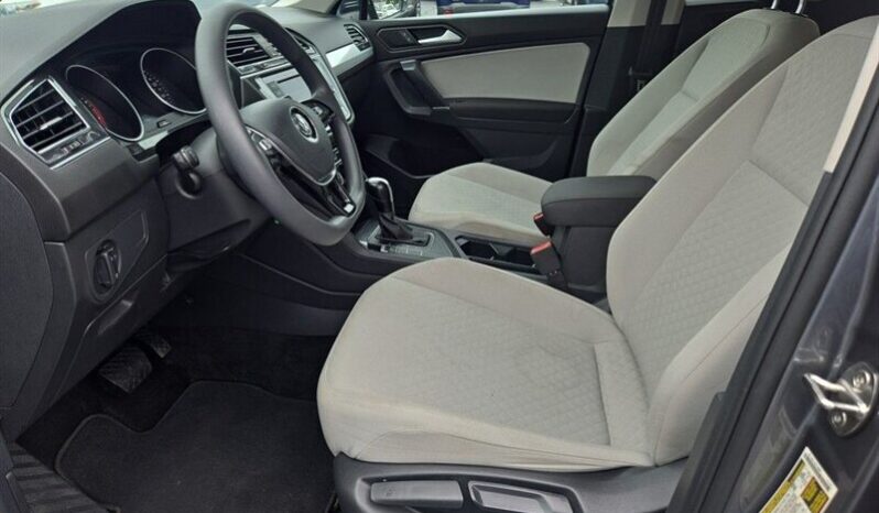 
								2020 Volkswagen Tiguan 2.0T S full									