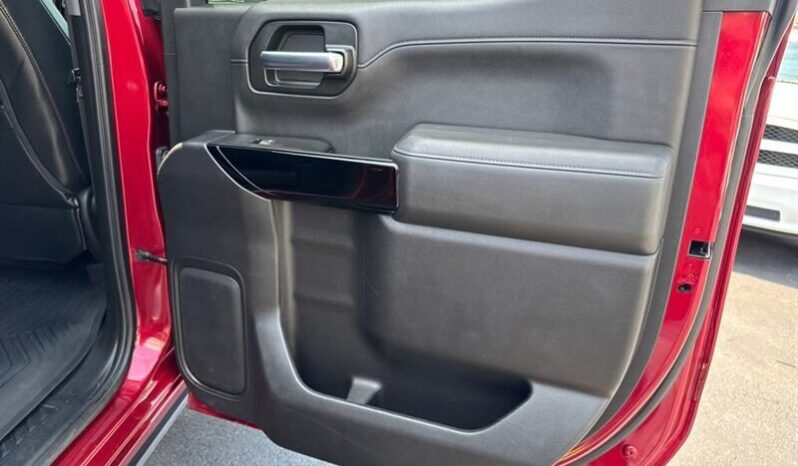 
								2020 Chevrolet Silverado 1500 RST Black Widow Package full									