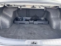 
										2022 Nissan Altima 2.5 SR full									