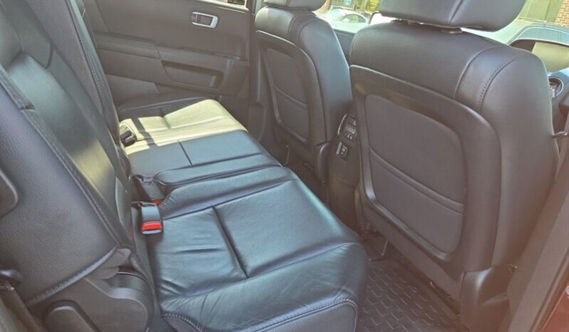 
								2015 Honda Pilot EX-L full									