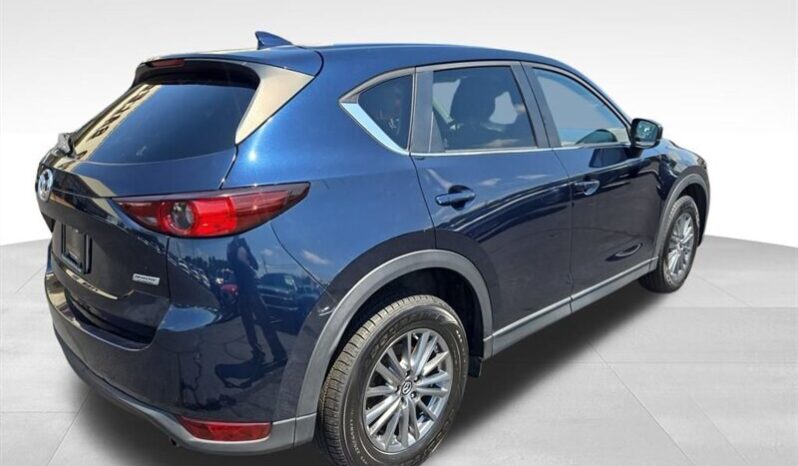 
								2017 Mazda CX-5 Touring full									