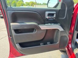 
										2018 Chevrolet Silverado 1500 LT LT2 full									