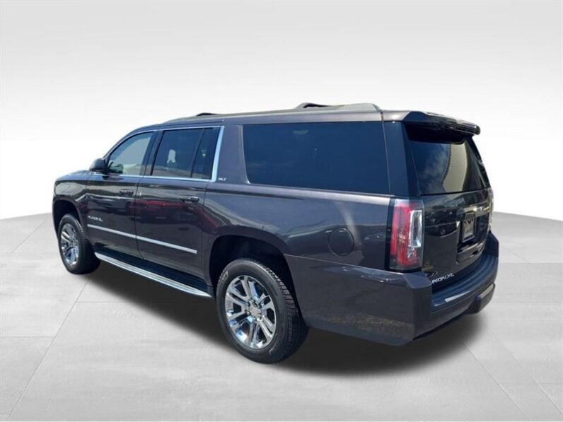 
								2018 GMC Yukon SLT full									