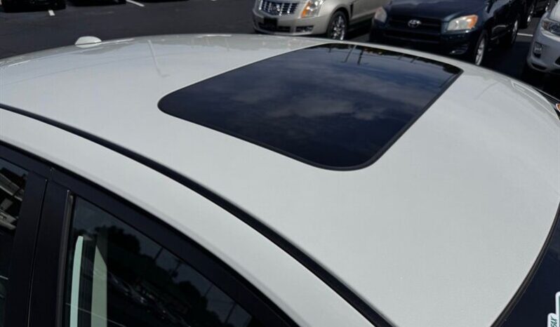 
								2022 Nissan Altima 2.5 SR full									