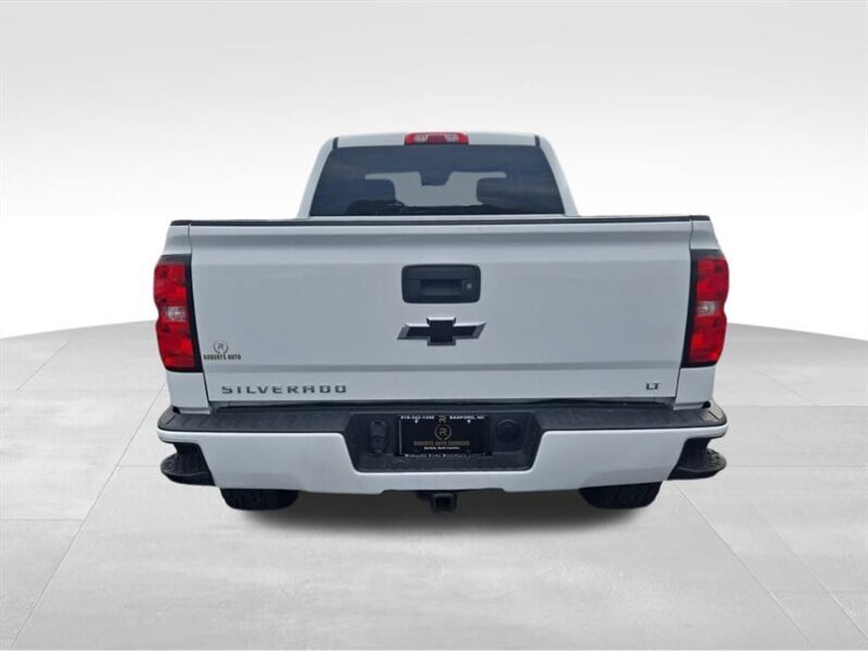 
								2018 Chevrolet Silverado 1500 LT LT2 full									