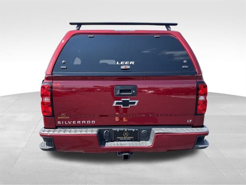
								2018 Chevrolet Silverado 1500 LT LT2 full									