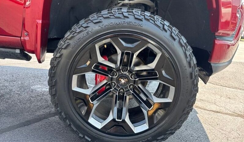 
								2020 Chevrolet Silverado 1500 RST Black Widow Package full									
