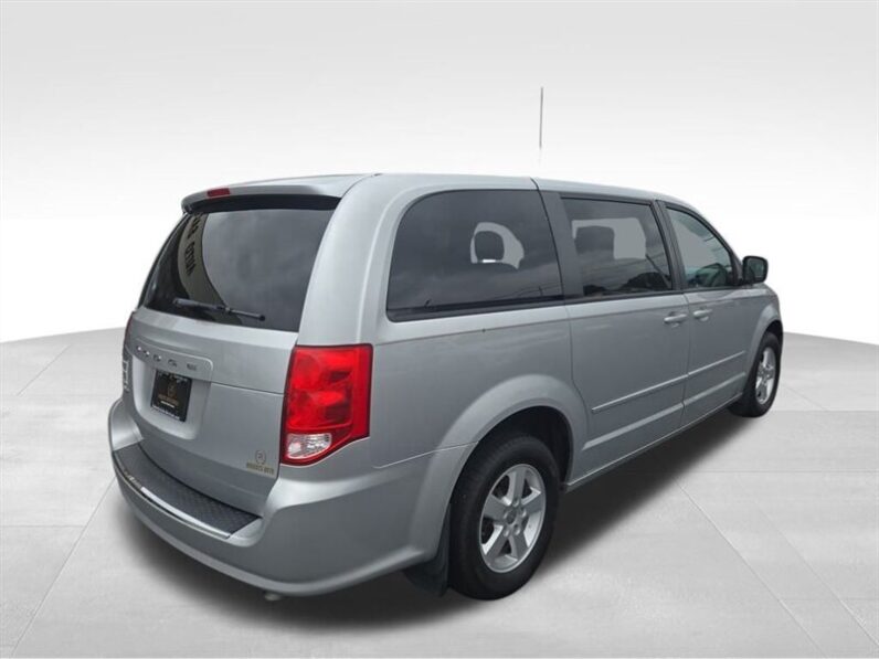 
								2011 Dodge Grand Caravan Mainstreet full									