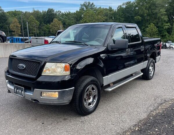 
								2004 Ford F-150 XLT full									