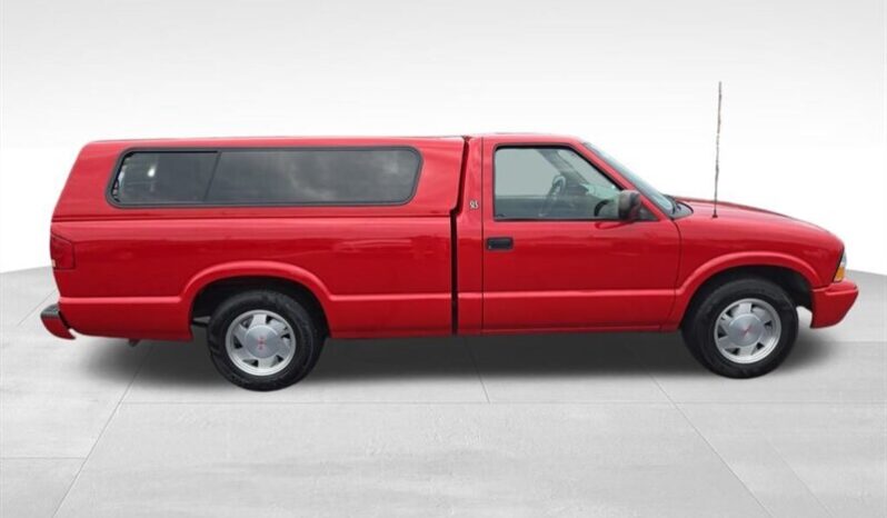 
								2003 GMC Sonoma SLS full									