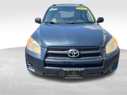 
										2011 Toyota RAV4 Base full									