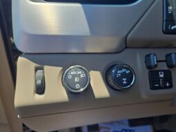 
										2018 GMC Yukon SLT full									