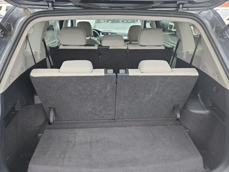 
								2020 Volkswagen Tiguan 2.0T S full									